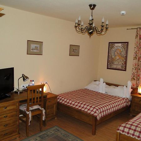 Hotel Magnes ชกลาร์สกา ปอเรมบา ภายนอก รูปภาพ