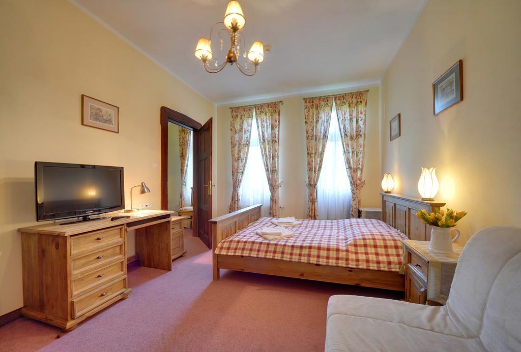 Hotel Magnes ชกลาร์สกา ปอเรมบา ภายนอก รูปภาพ