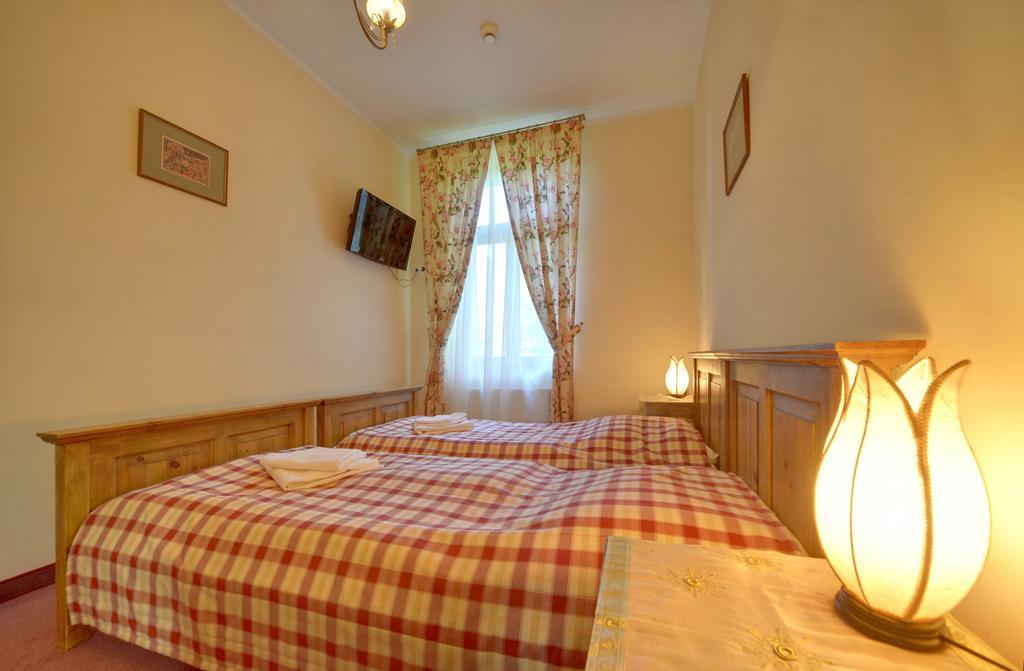 Hotel Magnes ชกลาร์สกา ปอเรมบา ภายนอก รูปภาพ