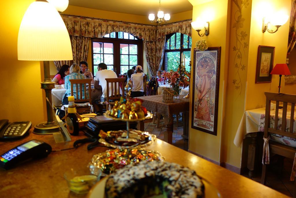 Hotel Magnes ชกลาร์สกา ปอเรมบา ภายนอก รูปภาพ